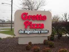 https://hessign.com/wp-content/uploads/2022/11/Monument-Sign-by-HES-Signs-Grotto-Pizza-e1708450811659.png